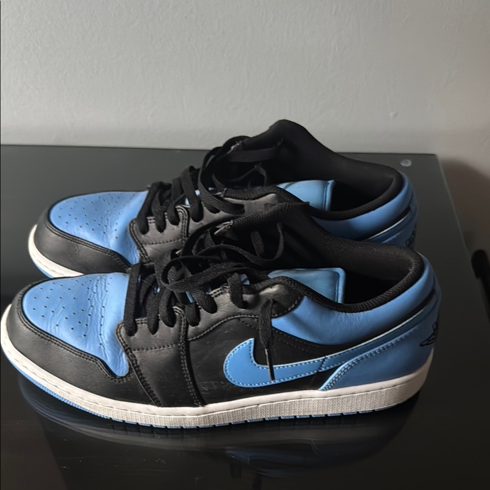 Nike Air Jordan Low Black/Blue University Blue